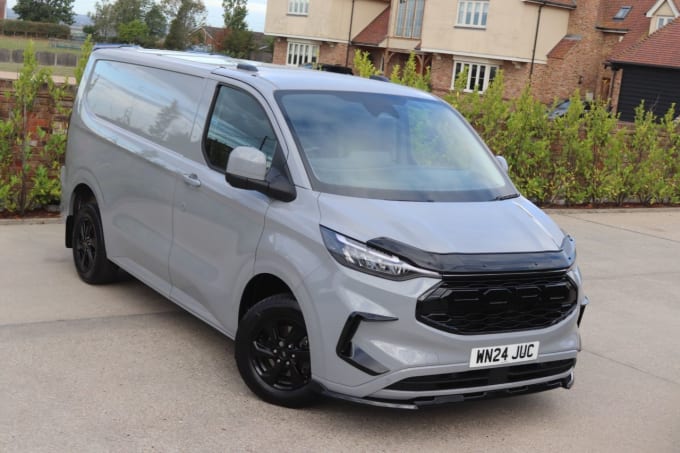 2024 Ford Transit Custom