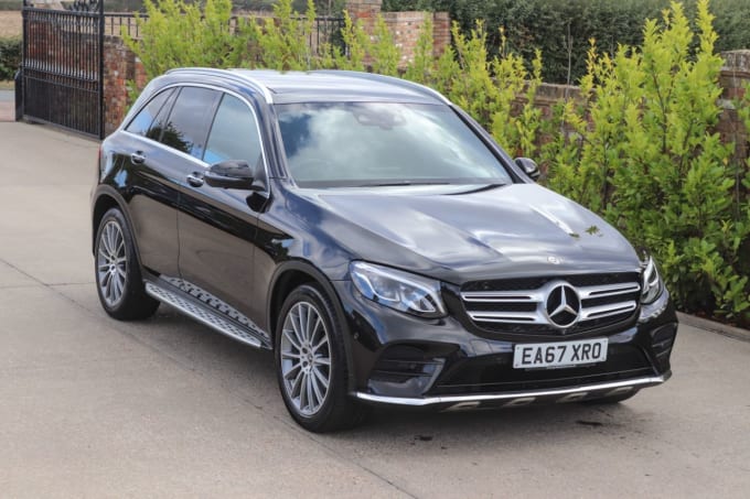 2025 Mercedes-benz Glc