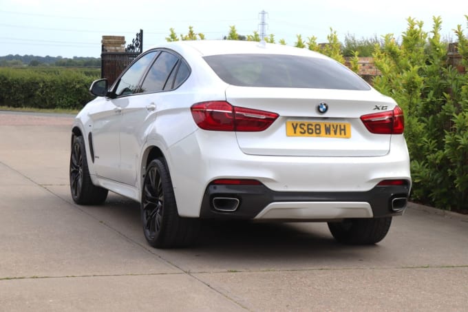 2025 BMW X6