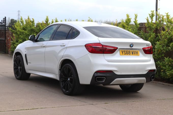 2025 BMW X6