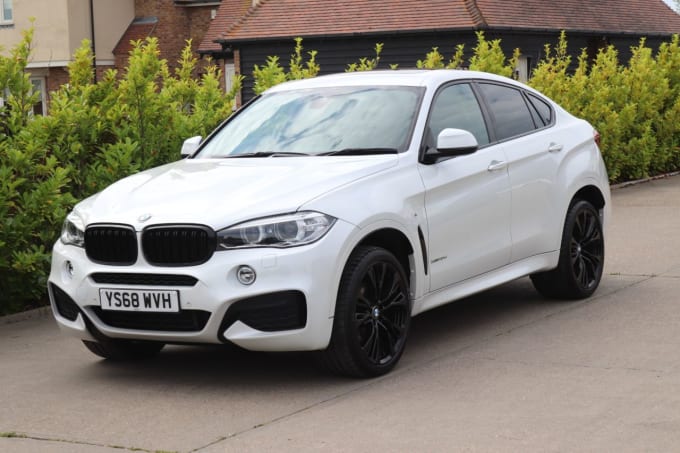 2025 BMW X6