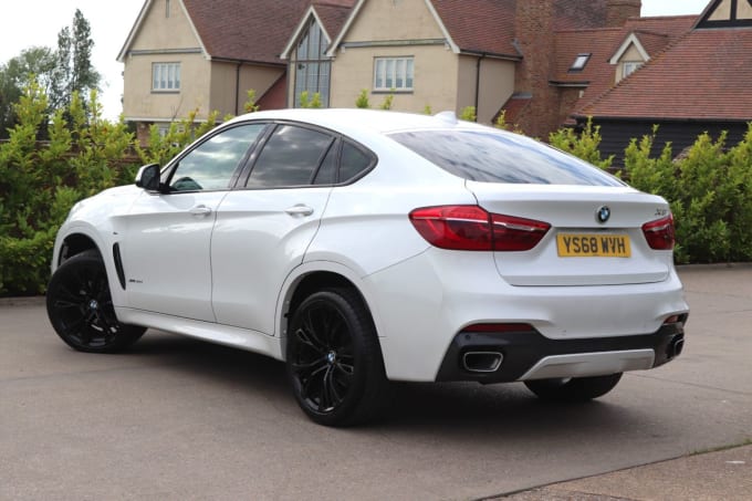 2025 BMW X6