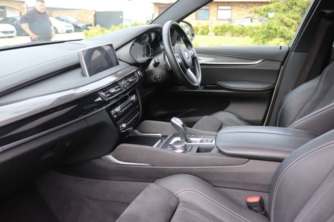 2025 BMW X6
