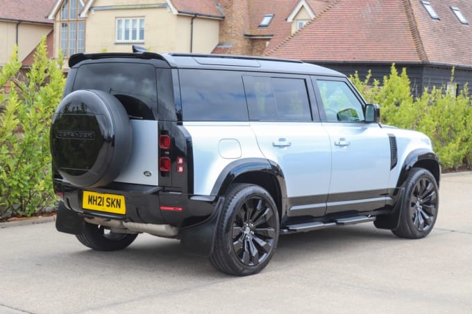 2025 Land Rover Defender