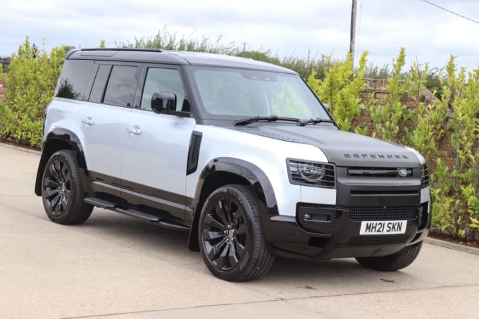 2025 Land Rover Defender
