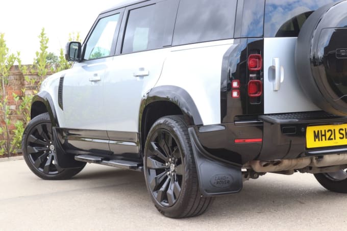 2025 Land Rover Defender