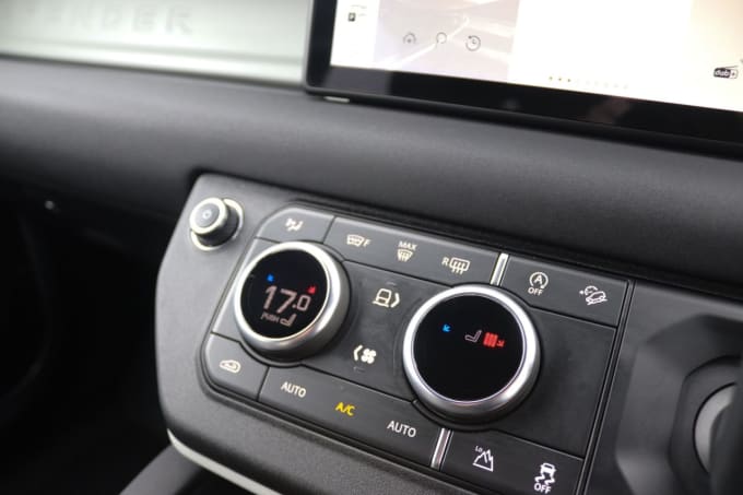 2025 Land Rover Defender
