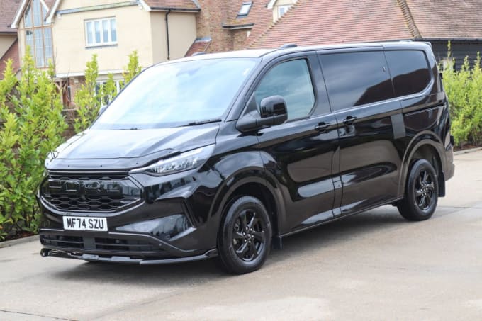 2024 Ford Transit Custom