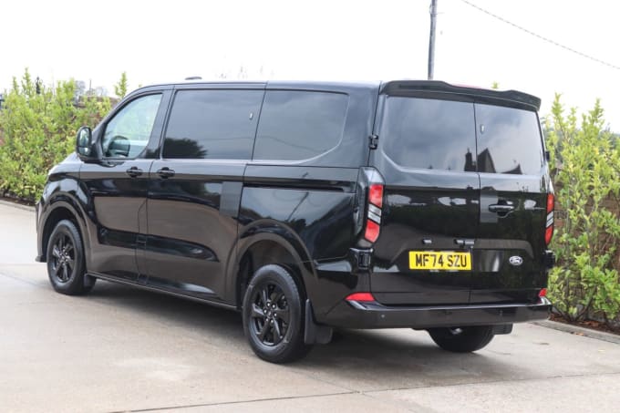 2024 Ford Transit Custom