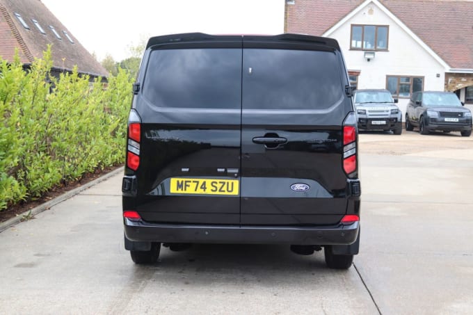 2024 Ford Transit Custom