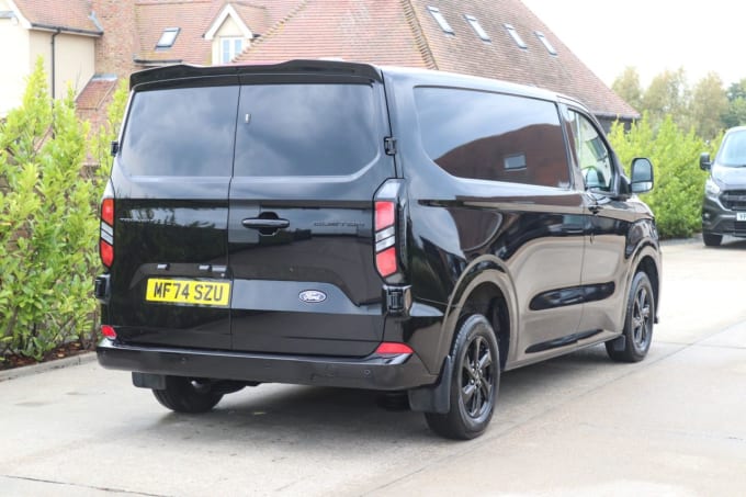 2024 Ford Transit Custom