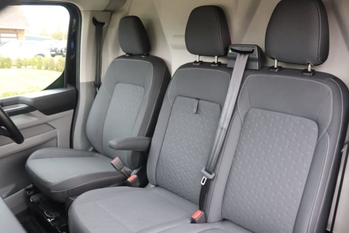2024 Ford Transit Custom