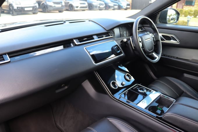 2025 Land Rover Range Rover Velar