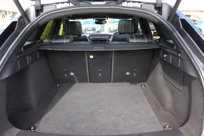 2025 Land Rover Range Rover Velar