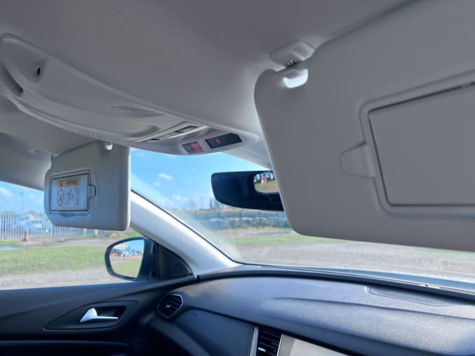 2025 Vauxhall Grandland X