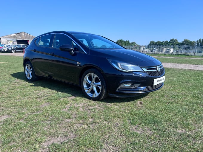 2025 Vauxhall Astra