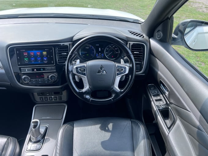 2025 Mitsubishi Outlander