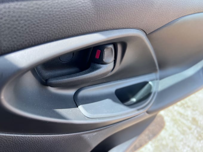 2025 Toyota Yaris