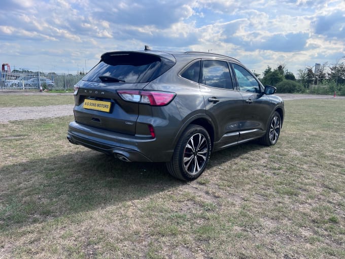2025 Ford Kuga