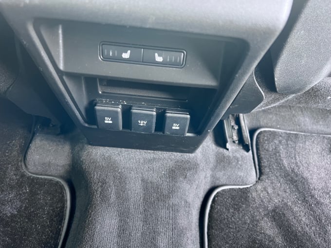 2025 Land Rover Discovery Sport