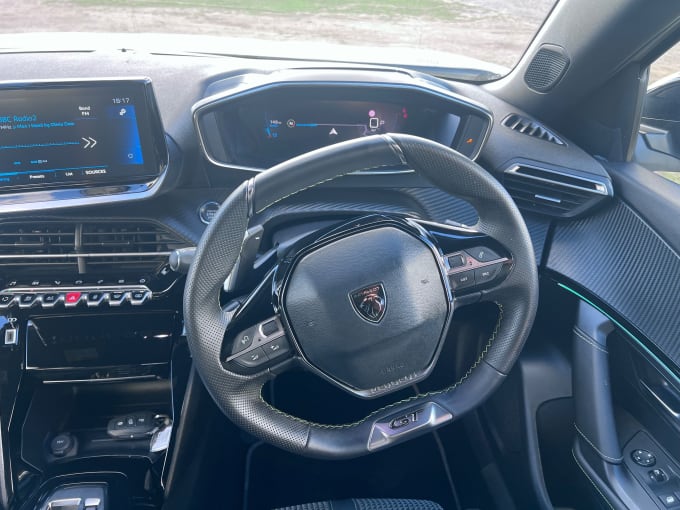 2025 Peugeot 2008