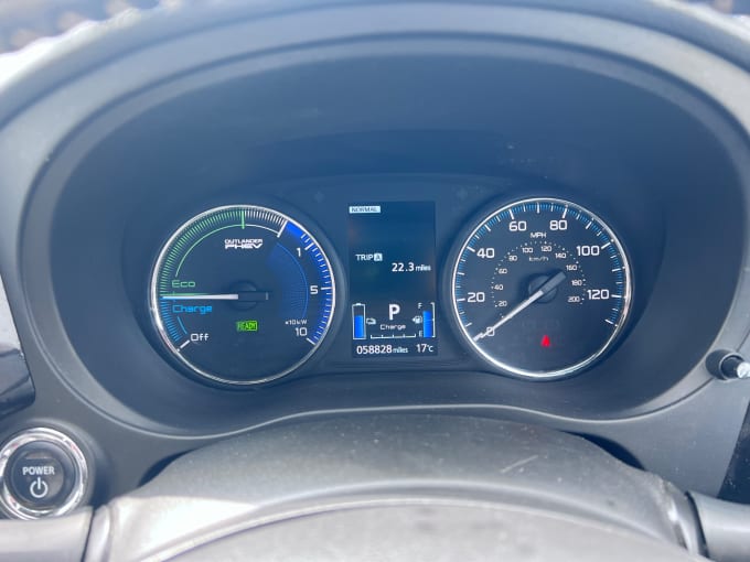 2025 Mitsubishi Outlander