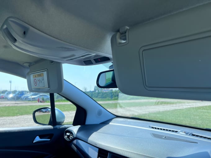 2025 Vauxhall Crossland X