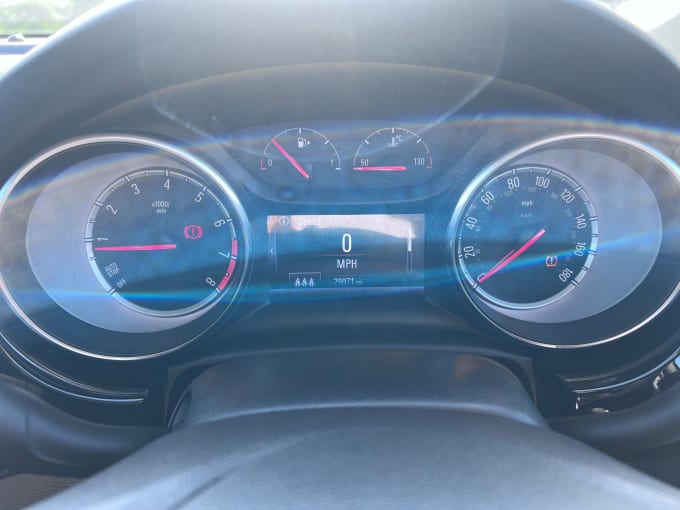 2025 Vauxhall Astra