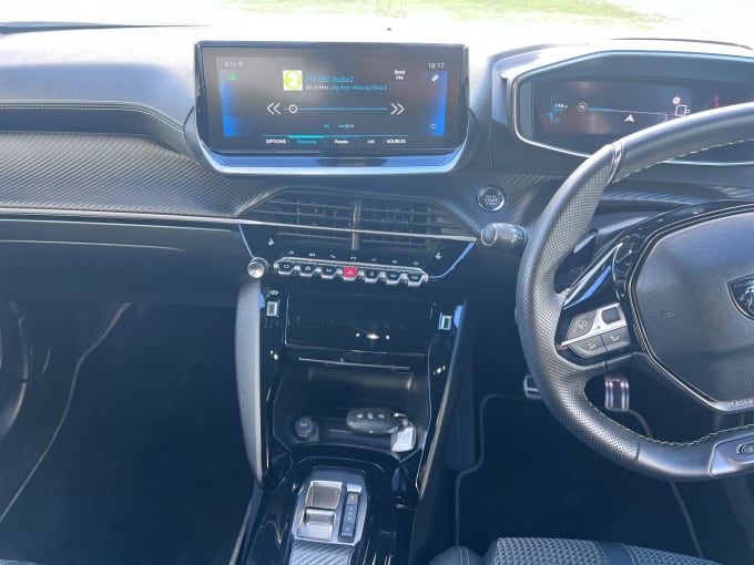 2025 Peugeot 2008