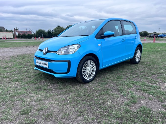 2025 Volkswagen Move Up