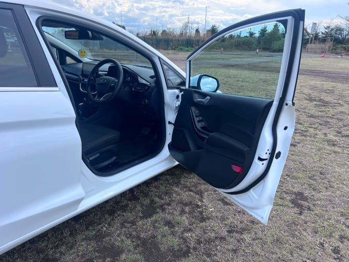 2025 Ford Fiesta