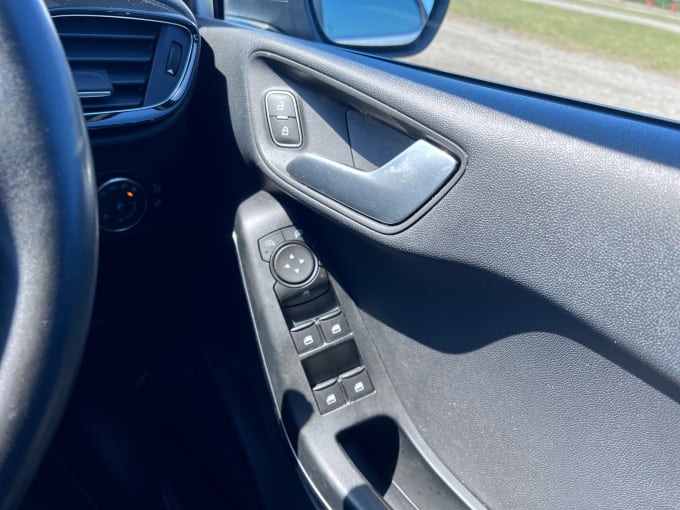 2025 Ford Fiesta