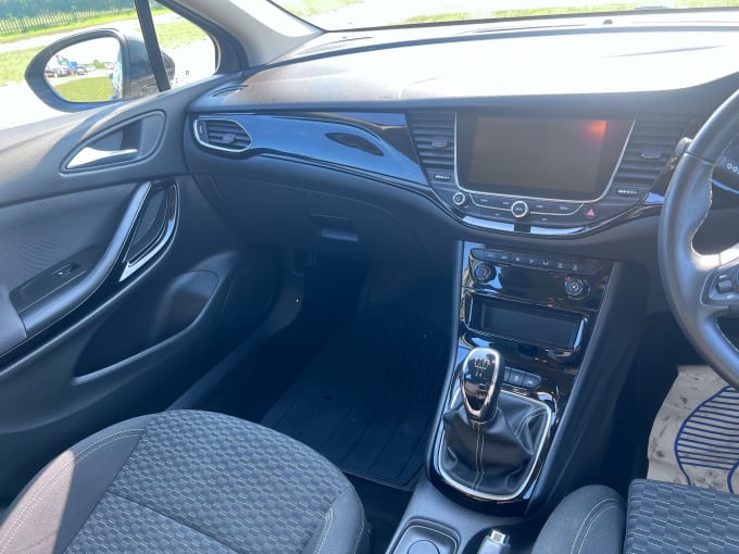 2025 Vauxhall Astra