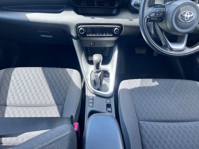 2025 Toyota Yaris