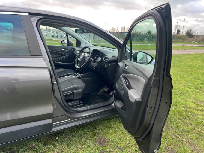 2025 Vauxhall Crossland X