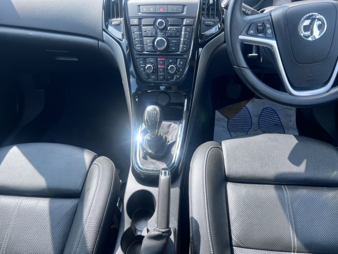 2025 Vauxhall Astra
