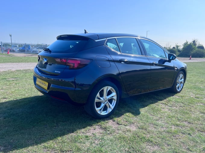 2025 Vauxhall Astra