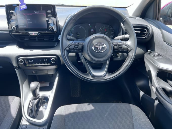 2025 Toyota Yaris