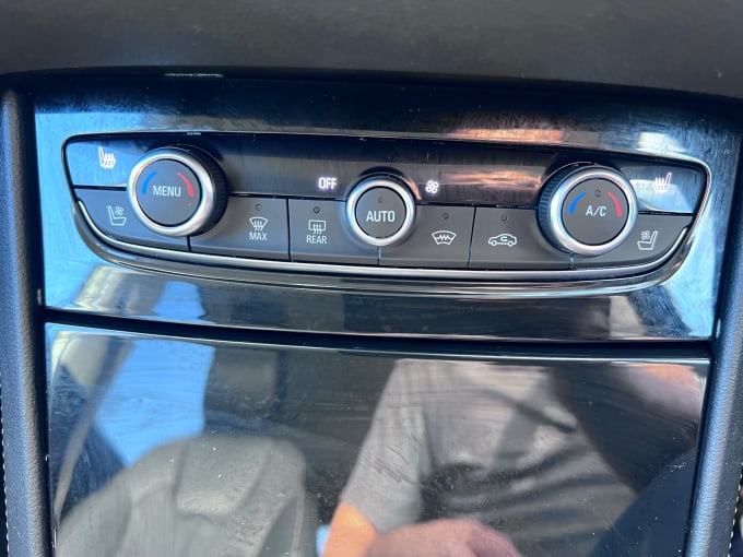 2025 Vauxhall Grandland X