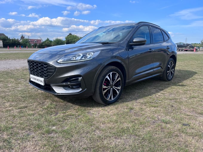 2025 Ford Kuga