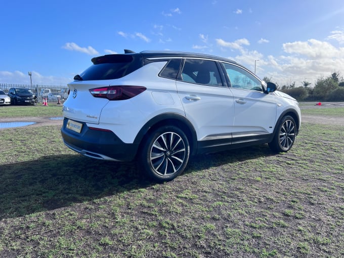 2025 Vauxhall Grandland X