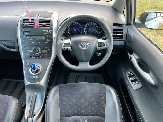 2025 Toyota Auris