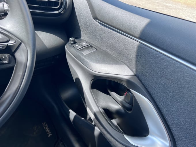 2025 Toyota Yaris