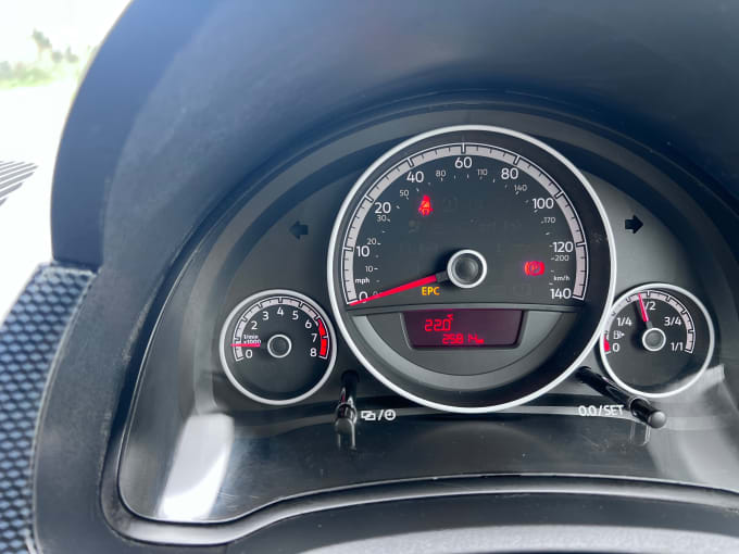 2025 Volkswagen Move Up