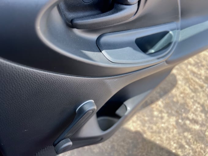 2025 Toyota Yaris