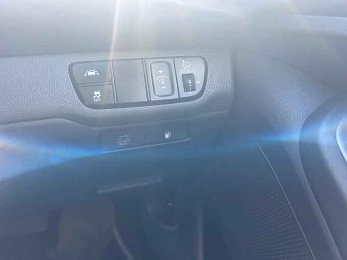 2025 Hyundai Ioniq