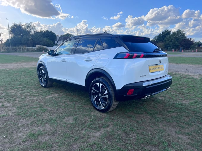 2025 Peugeot 2008