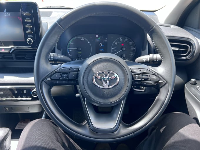 2025 Toyota Yaris