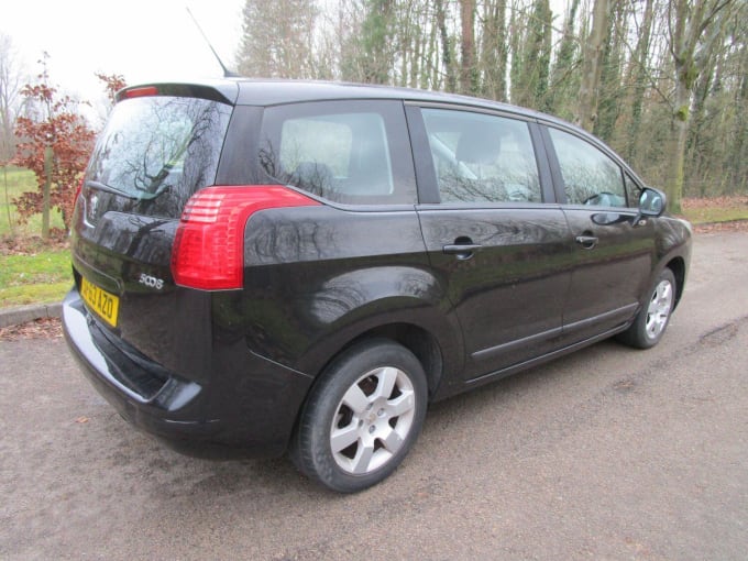 2013 Peugeot 5008