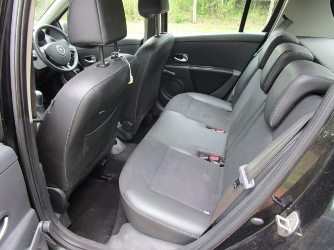 2012 Renault Clio